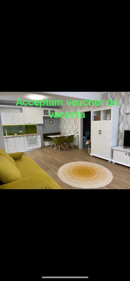 Olivia Studio Oradea Bagian luar foto